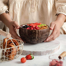 Load image into Gallery viewer, Eco-friendly Coconut Bowls &amp; Spoons Set of 4