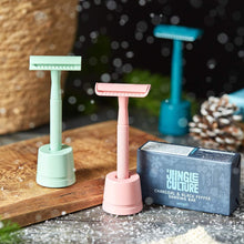Load image into Gallery viewer, Diamond Grip Jungle Culture Safety Razors | Includes 10x Razor Blades