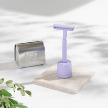 Load image into Gallery viewer, Diamond Grip Jungle Culture Safety Razors | Includes 10x Razor Blades
