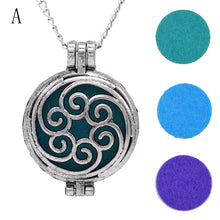 Load image into Gallery viewer, Vintage Locket Essential Oil Diffuser Necklace And Pad Fragrance A