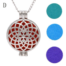 Load image into Gallery viewer, Vintage Locket Essential Oil Diffuser Necklace And Pad Fragrance A
