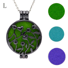 Load image into Gallery viewer, Vintage Locket Essential Oil Diffuser Necklace And Pad Fragrance A