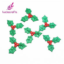 Load image into Gallery viewer, 50pcs/100pcs 3cm Red Fruit with Green Leaves Christmas Tree Decoration Supplies DIY Art Fabric Accessories 058001009