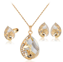 Load image into Gallery viewer, Necklace Finmind Stylish Necklace Earring Open Ring Set with Artificial Diamond Crystal Jewellery Ladies Gift Sets for Wedding Christmas Birthday (Blue) (M)